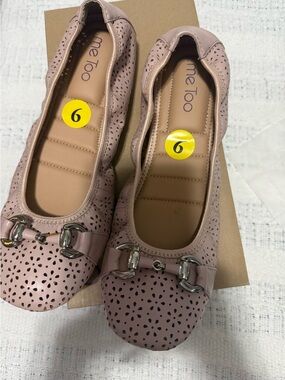Like new me too Blush Pink Perforated Ballet Flats with Metal Bit